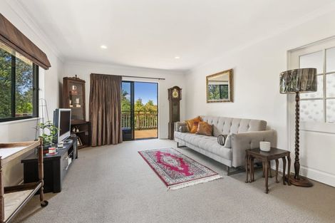 Photo of property in 9 Grovenor Drive, Orewa, 0931