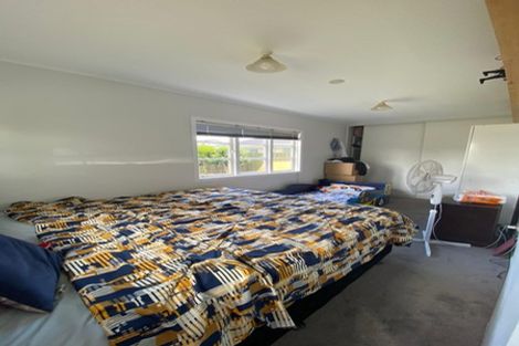 Photo of property in 42a Halsey Road, Manurewa, Auckland, 2102