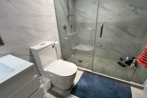 Photo of property in 3/60 Highland Drive, Highland Park, Auckland, 2010