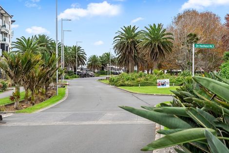 Photo of property in 53 Buckley Avenue, Hobsonville, Auckland, 0616