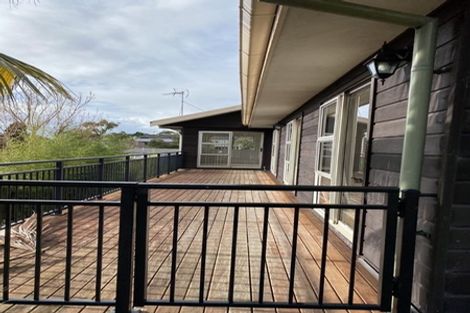 Photo of property in 4 Lynngate Place, Hillcrest, Auckland, 0627