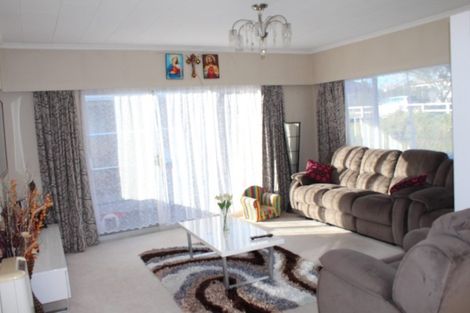 Photo of property in 112 Frankley Road, Frankleigh Park, New Plymouth, 4310