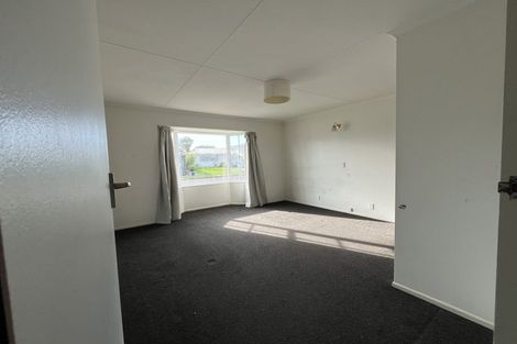 Photo of property in 68 Highbury Drive, Levin, 5510
