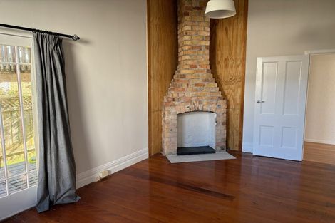 Photo of property in 1/30 Princes Street, Northcote Point, Auckland, 0627