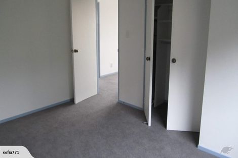 Photo of property in 312 Forest Hill Road, Waiatarua, Auckland, 0612