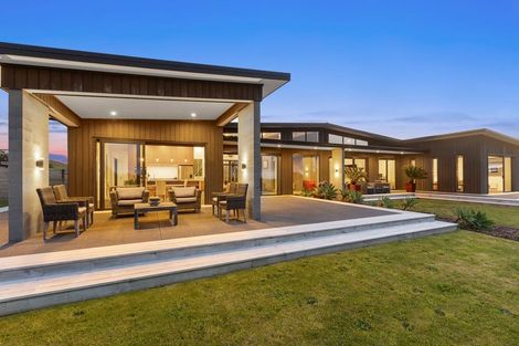 Photo of property in 3a Parrs Road, Hurworth, New Plymouth, 4371