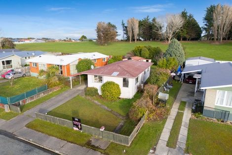 Photo of property in 64 Lauder Crescent, Heidelberg, Invercargill, 9812