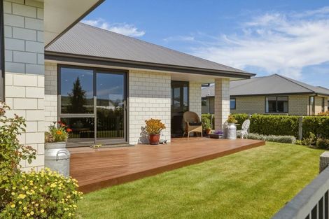 Photo of property in 11 Wyllie Place, Amberley, 7410