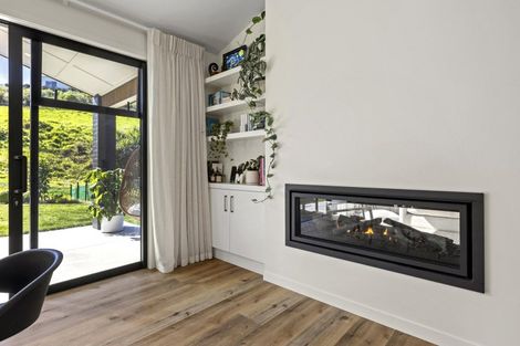 Photo of property in 3 Waipatukahu Lane, Raglan, 3225