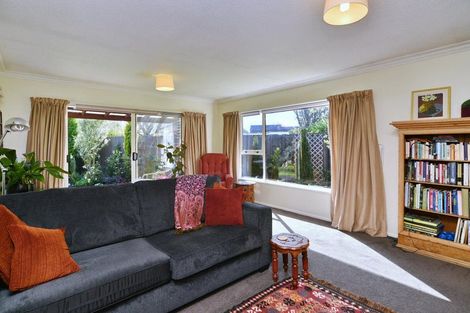 Photo of property in 2/33 Studholme Street, Somerfield, Christchurch, 8024