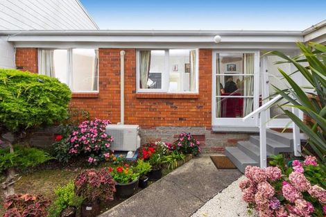 Photo of property in 2/220a Church Street, Onehunga, Auckland, 1061