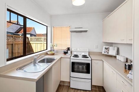 Photo of property in 1/16 Cressy Street, Waterloo, Lower Hutt, 5011