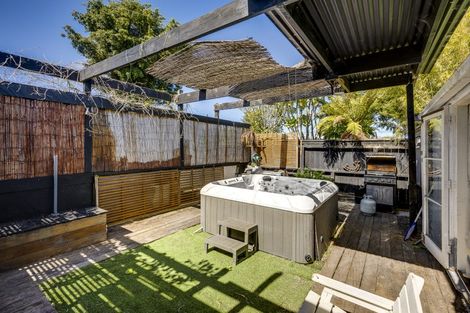 Photo of property in 36 Grey Street, Bay View, Napier, 4104