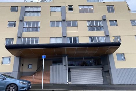 Photo of property in Capital Hill Apartments, 13/54 Hill Street, Thorndon, Wellington, 6011