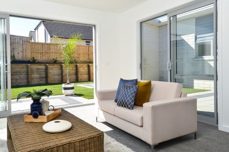 Photo of property in 21 Waireka Road, Rototuna North, Hamilton, 3210