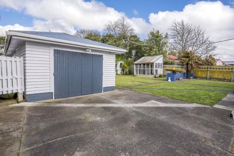 Photo of property in 94 Bartholomew Road, Levin, 5510