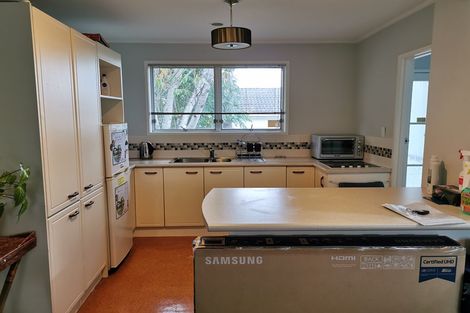 Photo of property in 4 Tree View Avenue, Glenfield, Auckland, 0629