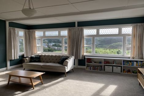 Photo of property in 401 Karori Road, Karori, Wellington, 6012