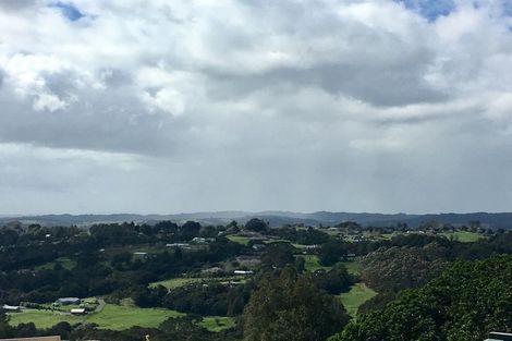 Photo of property in 22 Caldwells Road, East Tamaki Heights, Auckland, 2016