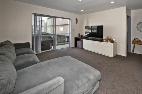 Photo of property in 2/60 Stanmore Road, Linwood, Christchurch, 8011