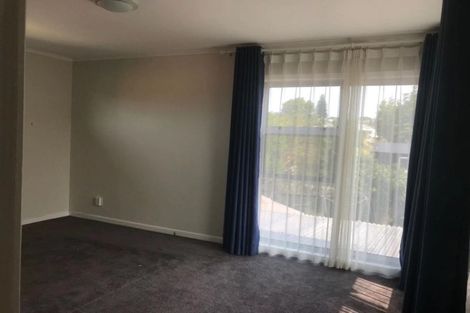Photo of property in 17 Trafalgar Road, Milford, Auckland, 0620