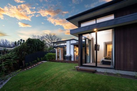 Photo of property in 59 Straven Road, Riccarton, Christchurch, 8011