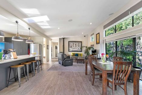 Photo of property in 4 Tarapatiki Drive, Whitianga, 3510