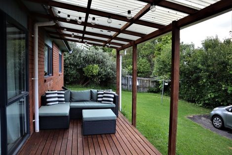 Photo of property in 10 Hinau Street, New Lynn, Auckland, 0600