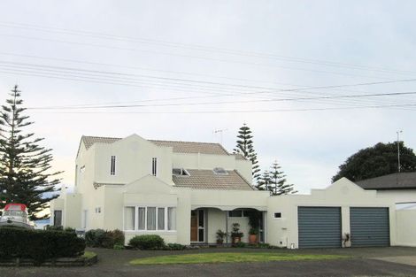 Photo of property in 7 Charles Street, Westshore, Napier, 4110