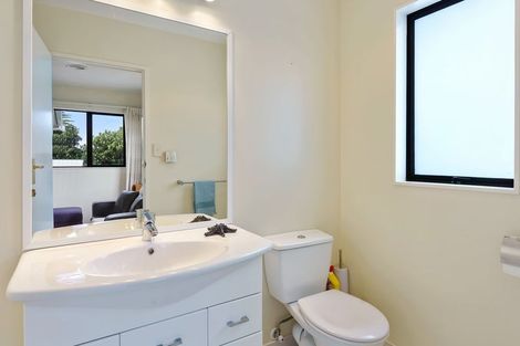 Photo of property in 31 Oratia Street, Waikanae Beach, Waikanae, 5036