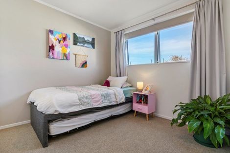 Photo of property in 31 Reynolds Place, Papamoa Beach, Papamoa, 3118