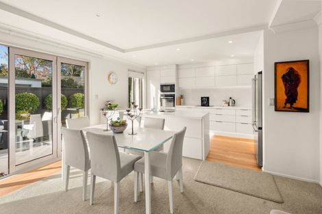 Photo of property in 42 Mcdougall Avenue, St Albans, Christchurch, 8014