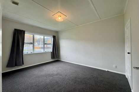 Photo of property in 233 Naenae Road, Naenae, Lower Hutt, 5011
