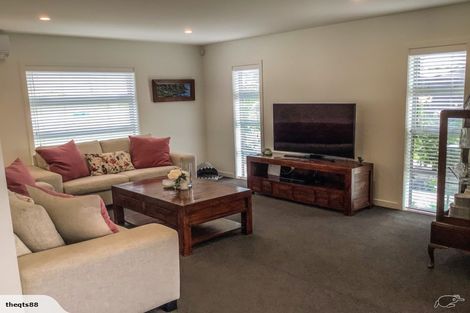 Photo of property in 38 Raithburn Terrace, Pokeno, 2402