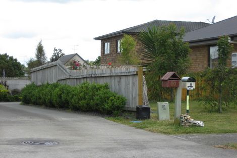 Photo of property in 8 Greig Place, Pukekohe, 2120