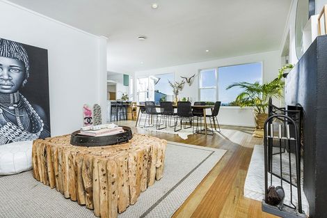 Photo of property in 97b Braemar Road, Castor Bay, Auckland, 0620