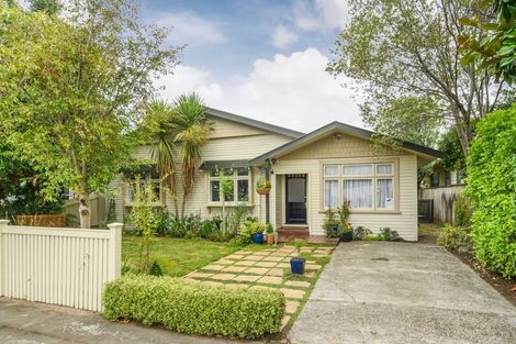 Photo of property in 40 Marne Street, Hokowhitu, Palmerston North, 4410