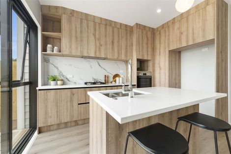 Photo of property in 39 Matakohe Road, Westgate, Auckland, 0814