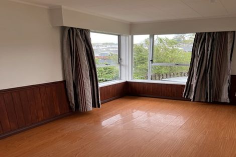 Photo of property in 17 Salamanca Road, Sunnynook, Auckland, 0620