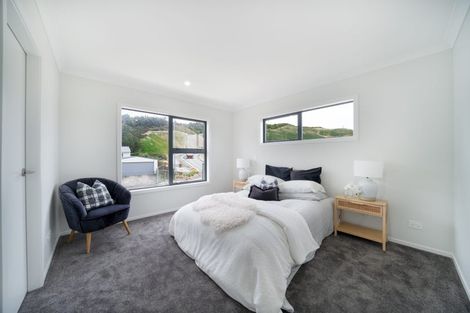 Photo of property in 142 Jamaica Drive, Grenada North, Wellington, 5028