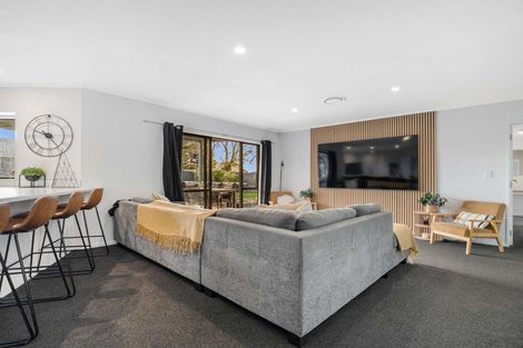 Photo of property in 49 Blomfield Street, Pukehangi, Rotorua, 3015