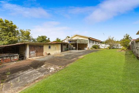 Photo of property in 1608 Great North Road, Waterview, Auckland, 1026