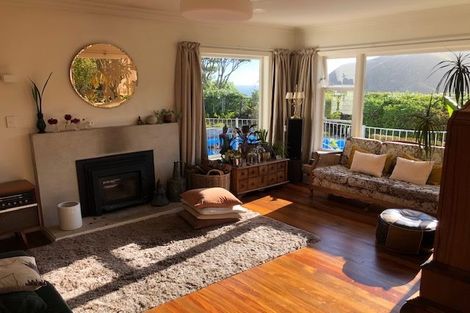 Photo of property in 110 Severn Street, Island Bay, Wellington, 6023