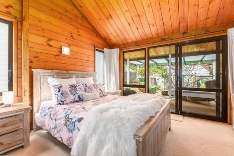 Photo of property in 2 Bosun Terrace, Whitby, Porirua, 5024