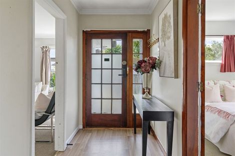 Photo of property in 17 Grimseys Road, Redwood, Christchurch, 8051