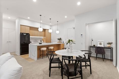 Photo of property in 135 Hibiscus Drive, Orewa, 0931