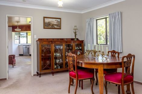 Photo of property in 1 Titoki Grove, Featherston, 5710