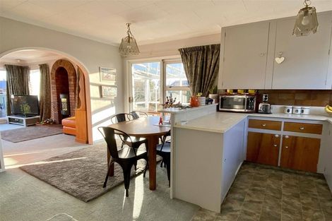 Photo of property in 36 Highfield Terrace, Newfield, Invercargill, 9812