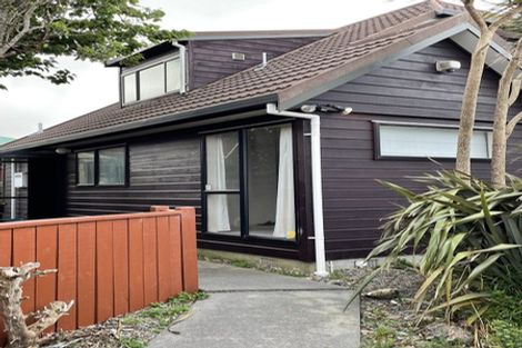 Photo of property in 40b Ashton Fitchett Drive, Brooklyn, Wellington, 6021