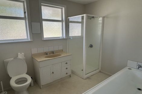 Photo of property in 14 Wairau Road, Picton, 7220